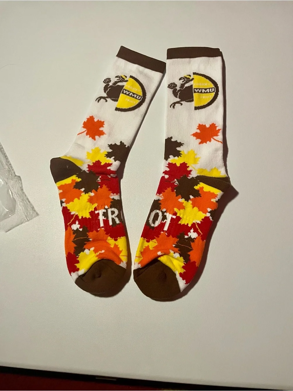 NWOT Western Michigan University WMU Broncos Turkey Trot Fall Leaves Crew Socks
